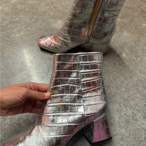 SCHUTZ Metallic Silver Ankle Boots - Picture 3 of 6